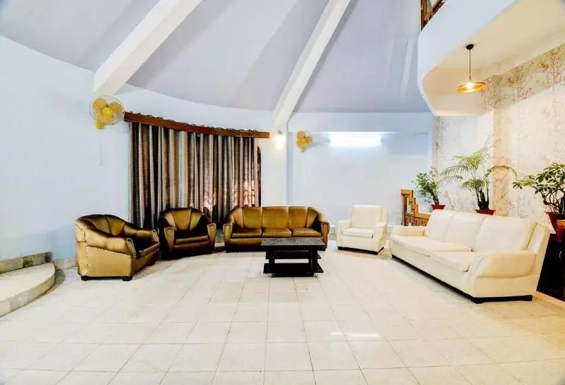 Super Hotel O The Dove Villa