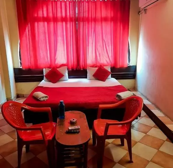 ホテル Maruthi Grand  Lakdikapul