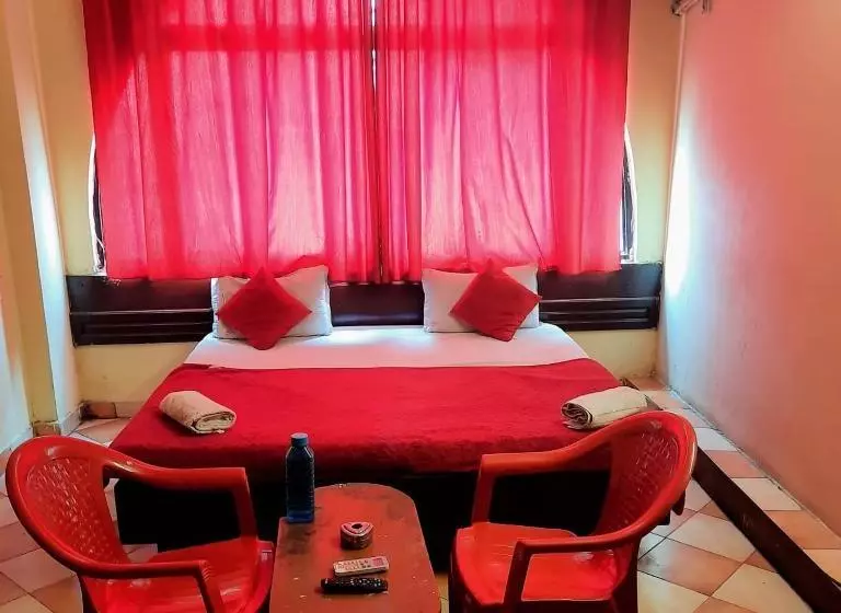ホテル Maruthi Grand  Lakdikapul