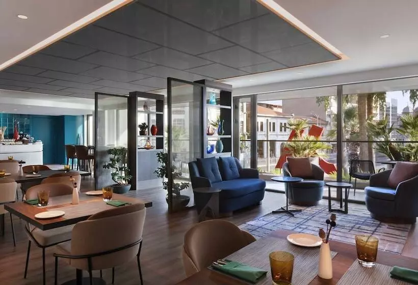 Hotelli Izmir Marriott