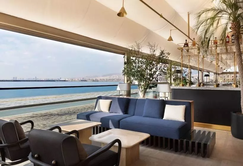Hotelli Izmir Marriott