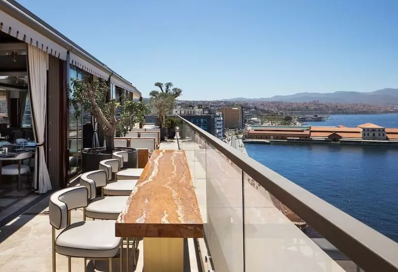 Hotelli Izmir Marriott