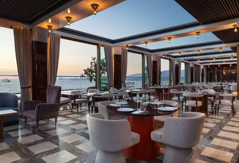 Hotelli Izmir Marriott
