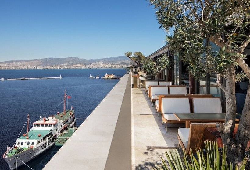هتل Izmir Marriott