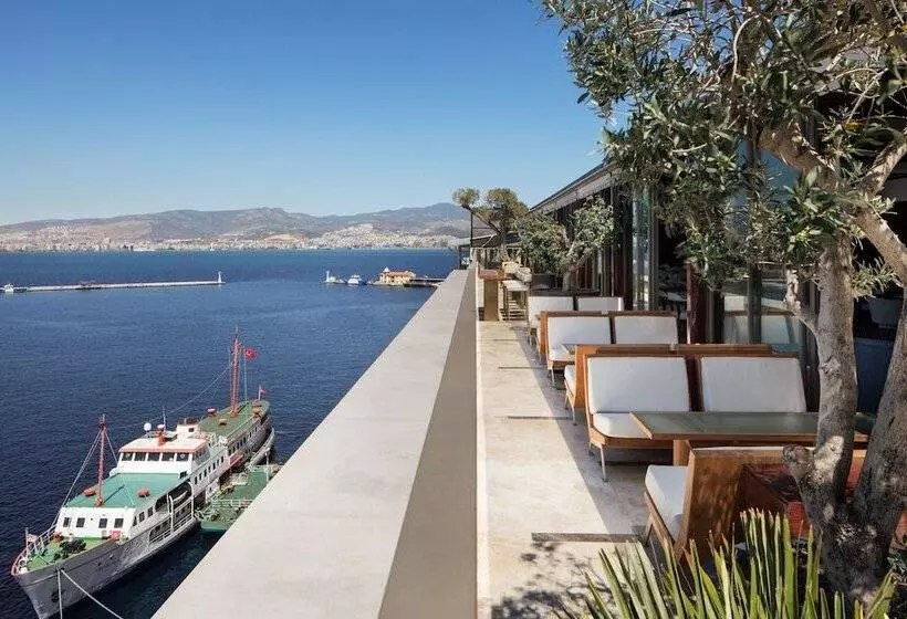 Hotelli Izmir Marriott