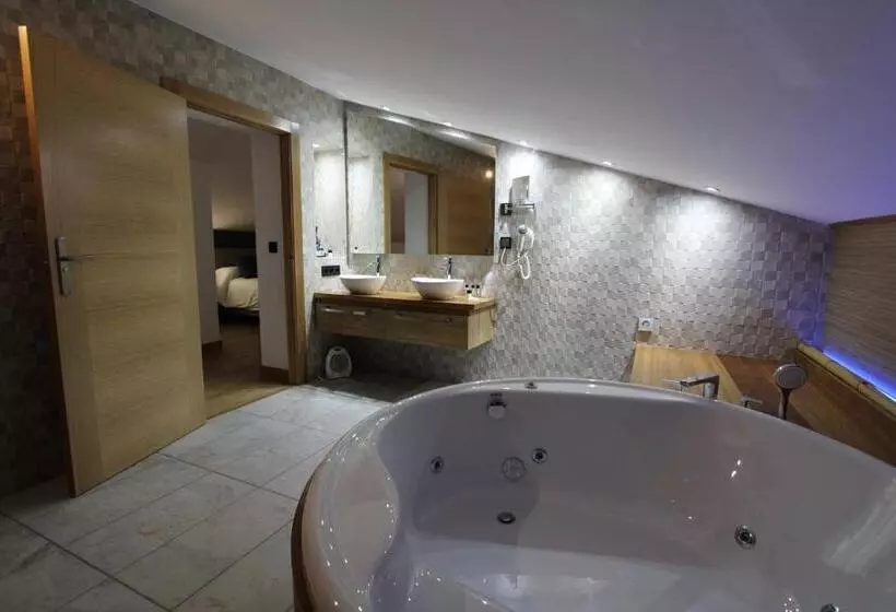 Hotelli Mirador De Aledo