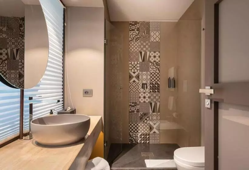 Hotelli Pietra D'acqua Resort & Spa By Geocharme