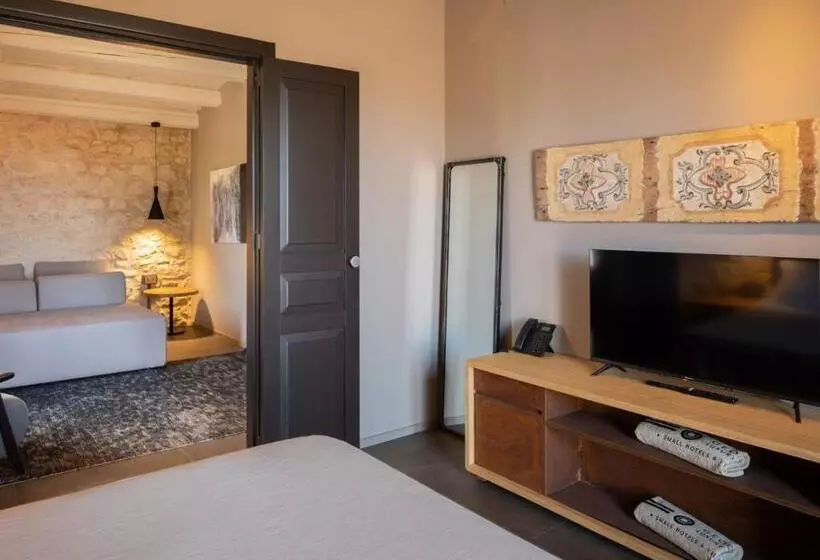 Hotelli Pietra D'acqua Resort & Spa By Geocharme