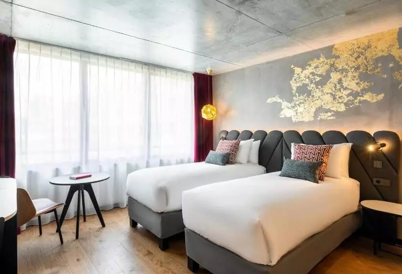 ホテル Renaissance Bordeaux