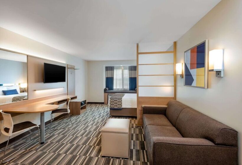 Microtel Inn & Suites By Wyndham Farmington