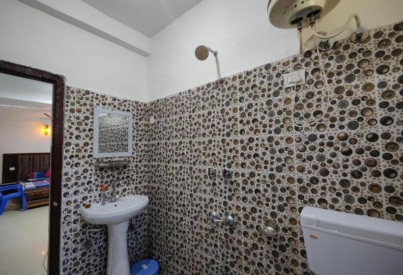 פנסיון Breathe Inn