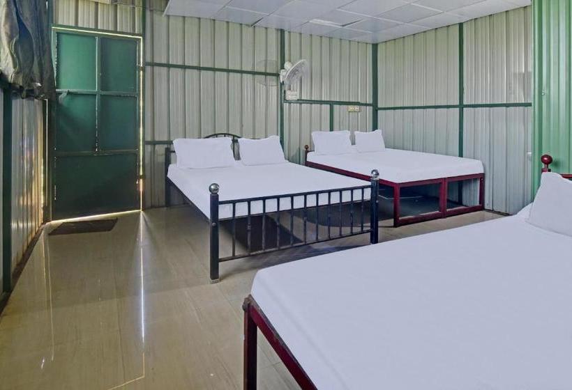 بنسيون Oyo 78682 Silver Clouds Home Stay