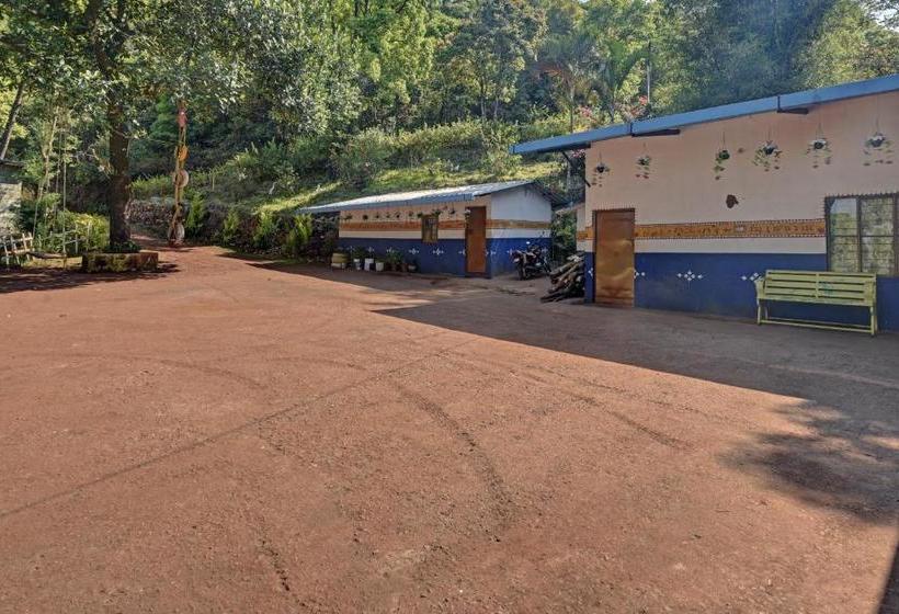 بنسيون Oyo 78682 Silver Clouds Home Stay