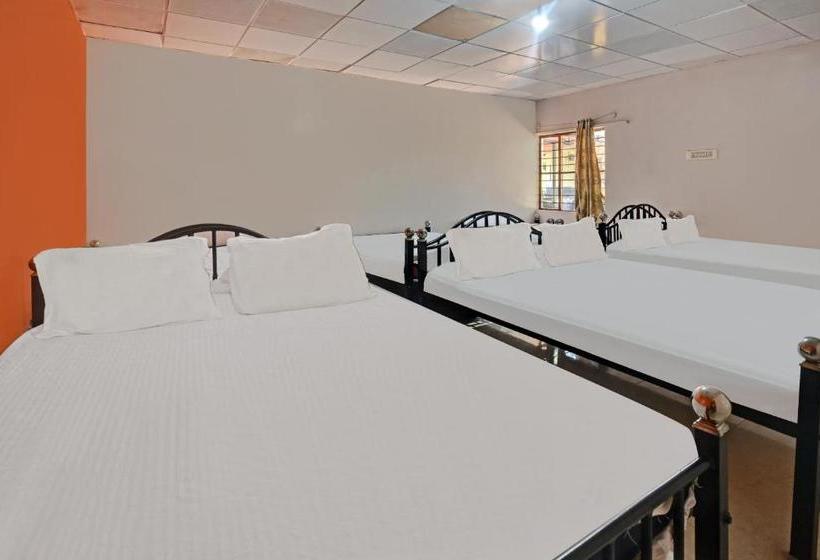 بنسيون Oyo 78682 Silver Clouds Home Stay