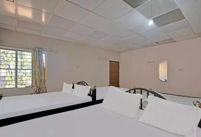 ペンション Oyo 78682 Silver Clouds Home Stay