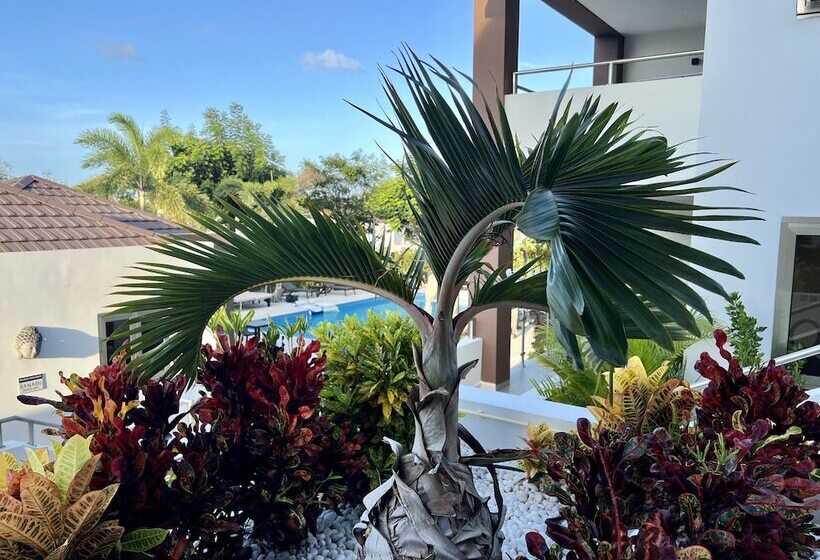 Xanadu Apartments At Blue Bay Golf & Beach Resort