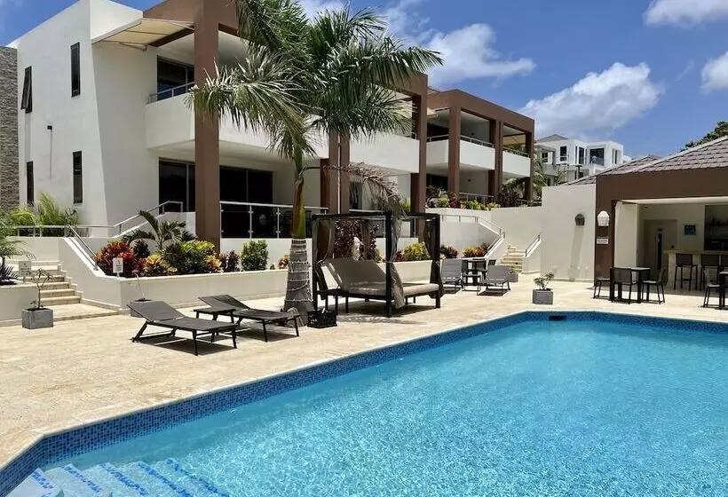 Xanadu Apartments At Blue Bay Golf & Beach Resort