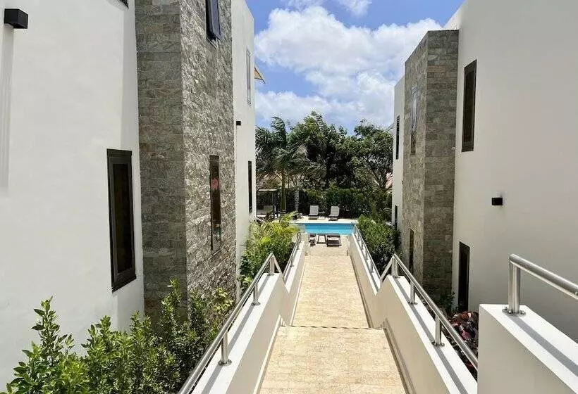 Xanadu Apartments At Blue Bay Golf & Beach Resort