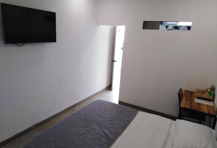 בית מלון כפרי La Aldea Del Oriente