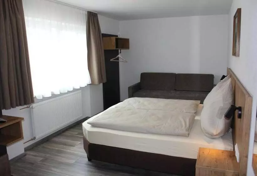 ホテル Mesnerwirt