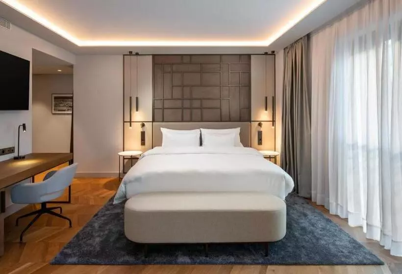 Radisson Collection Hotel, Magdalena Plaza Sevilla