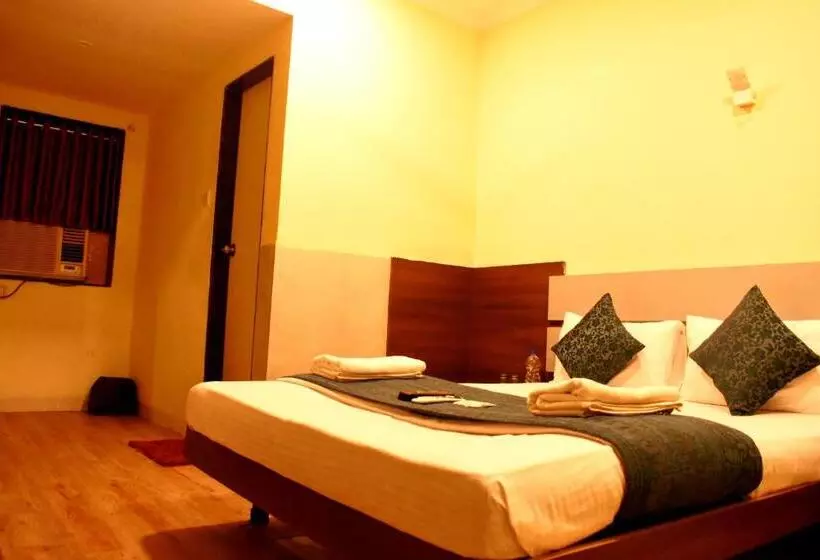 Hotelli Sai Sharan Stay Inn  Near Midc Turbhe, Navi Mumbai