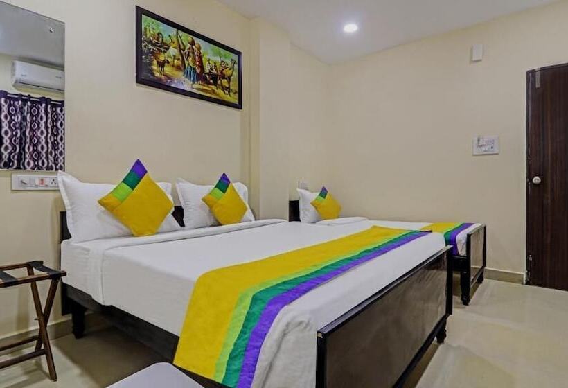 ホテル Treebo Trip Airport Pride Inn