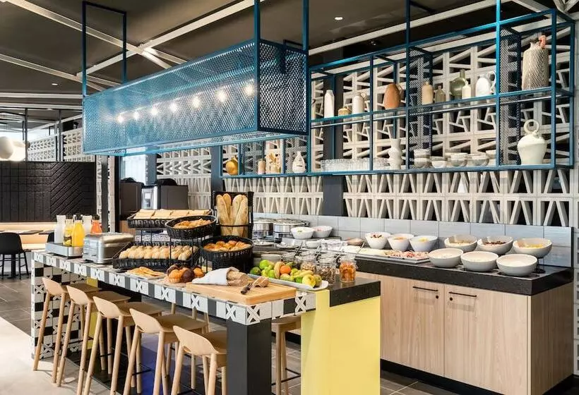 Hotelli Courtyard By Marriott Paris Creteil