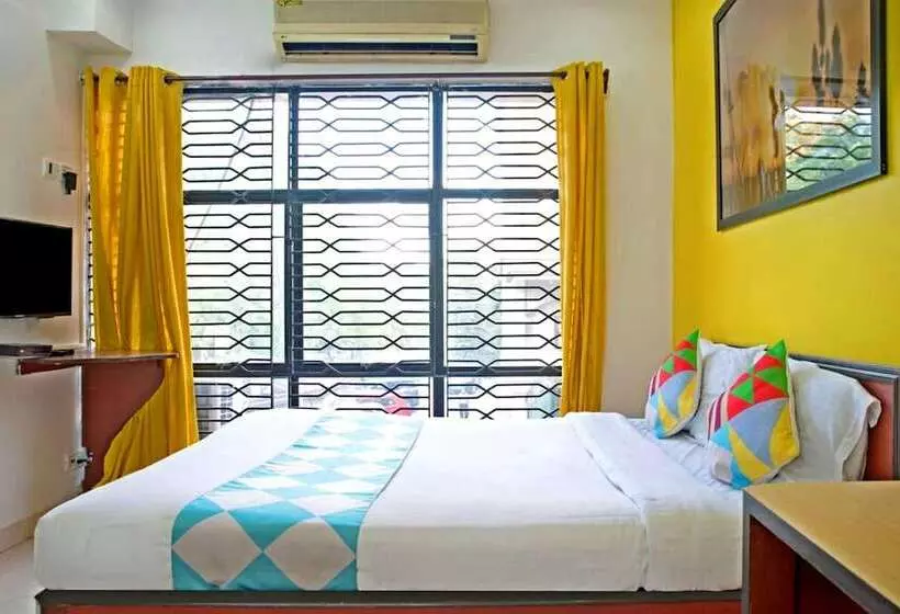 هتل Goroomgo Space Town Kolkata