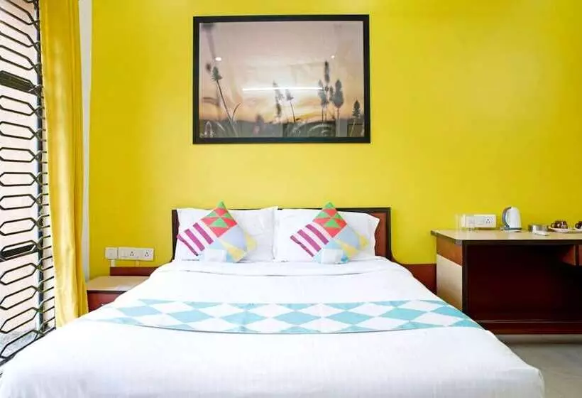 هتل Goroomgo Space Town Kolkata