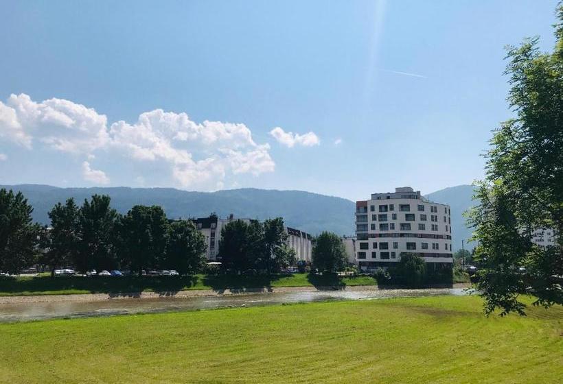 هتل Ilidža Sky Apartments