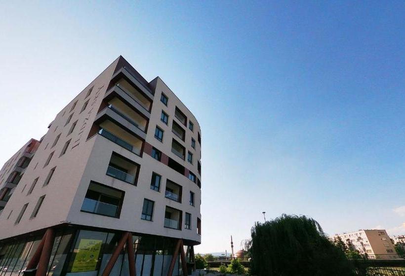 هتل Ilidža Sky Apartments