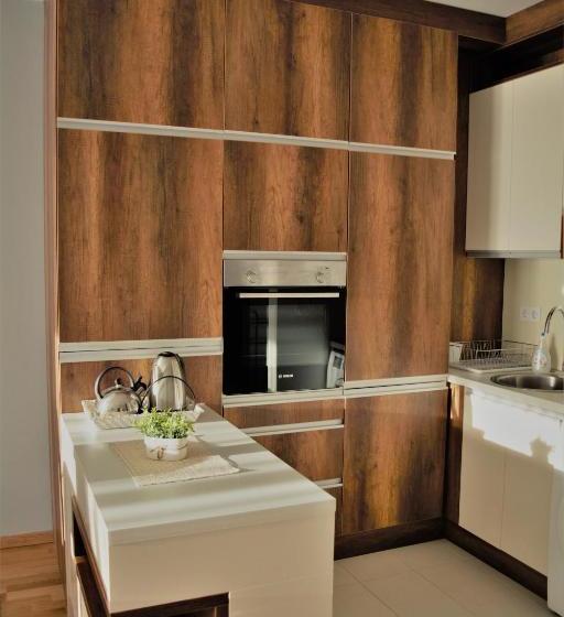 هتل Ilidža Sky Apartments