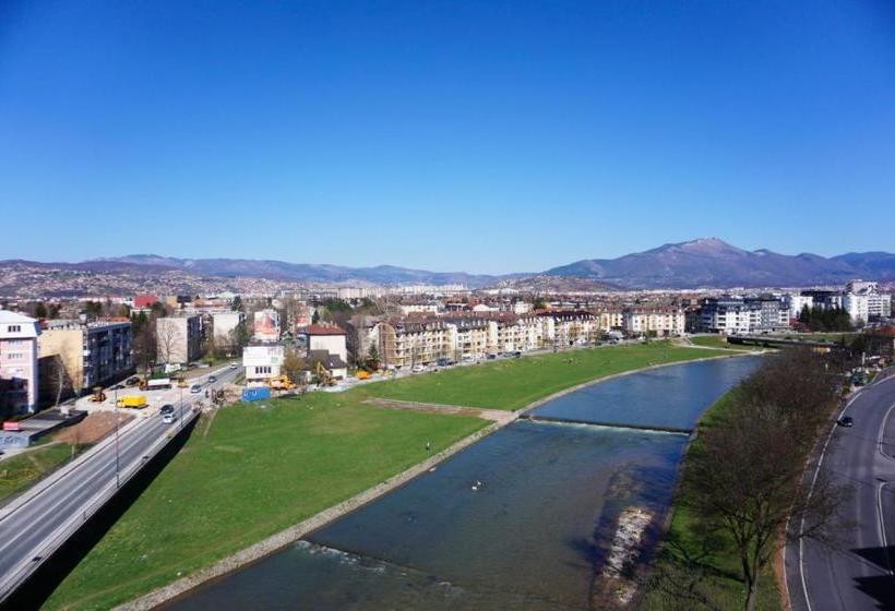 هتل Ilidža Sky Apartments