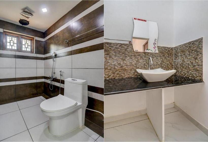 בית מלון כפרי Oyo 79046 Zco Residency