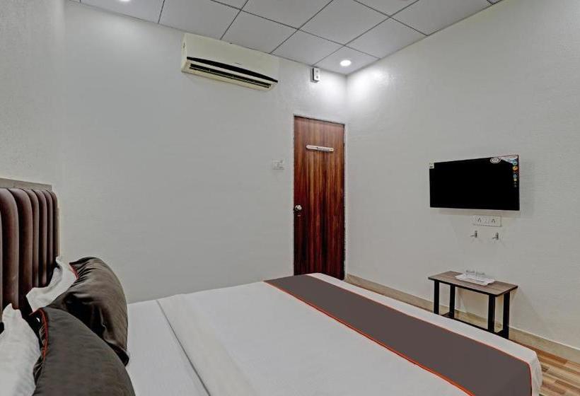 ホテル Townhouse 468 Anant Gokuldham