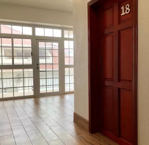 Hotelli Sun Shine San Pedro