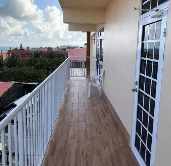 Hotelli Sun Shine San Pedro