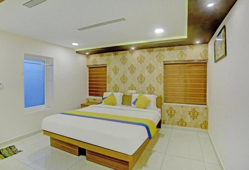 ホテル Treebo Trip Majestic Inn Thampanoor