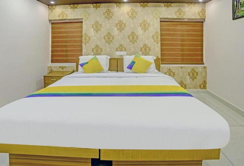 ホテル Treebo Trip Majestic Inn Thampanoor