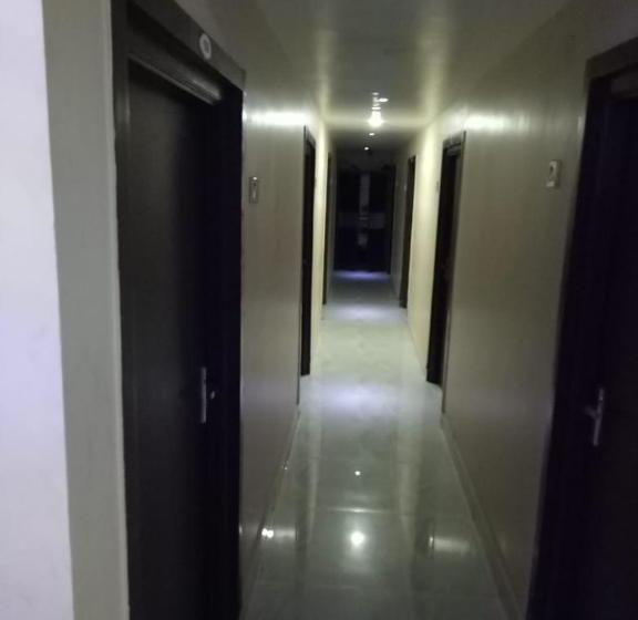 فندق Vamoose Akshat Chindwara