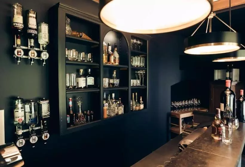 Hotelli Villa Monceau Louvain La Neuve