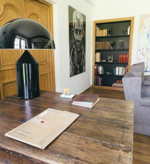 בית מלון כפרי Villa Monceau Louvain La Neuve