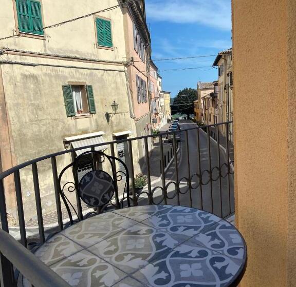 بنسيون Affittacamere Le Grotte Le Grotte Rooms & Apartments