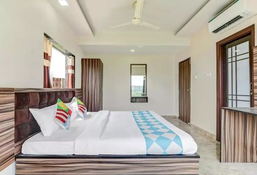 پانسیون Oyo Home 79282 Homfeel Homestay
