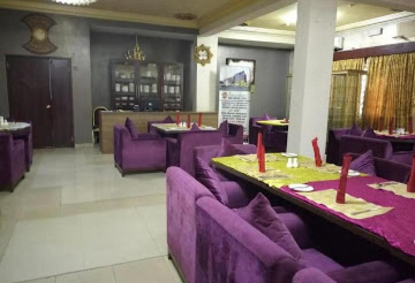 پانسیون Aridolf Resort Wellness And Spa