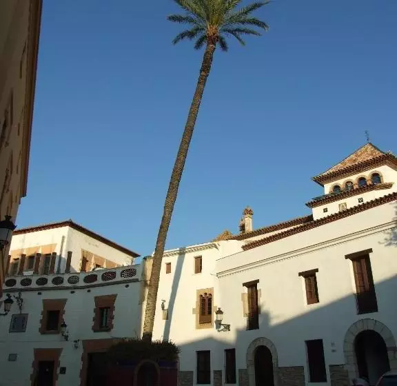 Apartamentos Montserrat