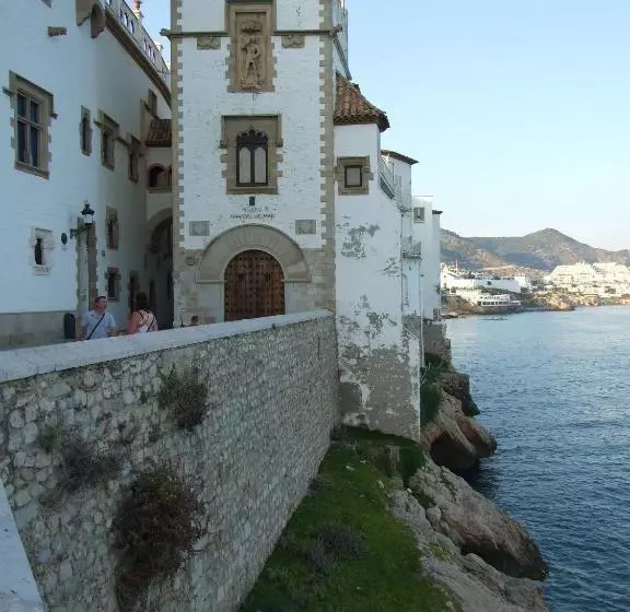 Apartamentos Montserrat