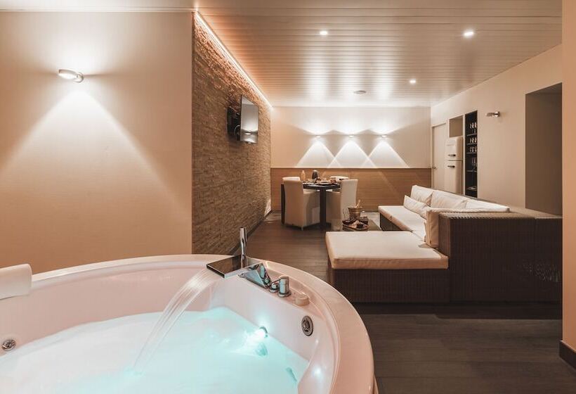 Boutique Hotel  Hof Ter Duinen