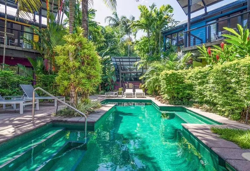 Dreamcatcher Beach Side Apartments